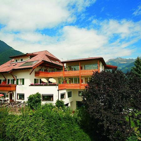 Hotel Haselried Tirolo Bagian luar foto
