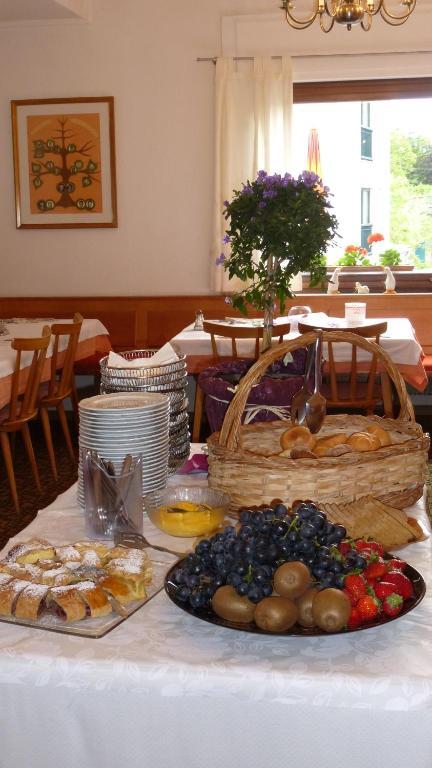 Hotel Haselried Tirolo Bagian luar foto