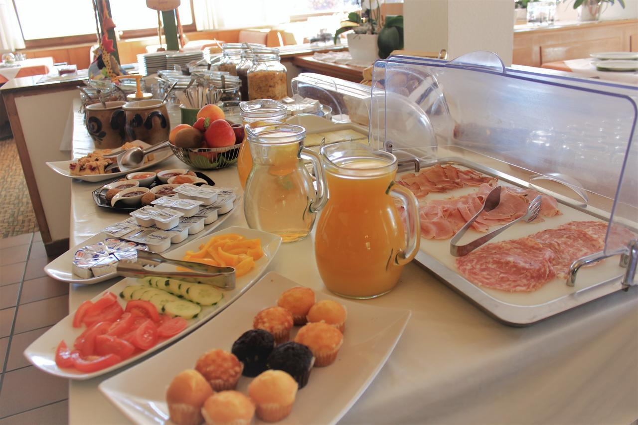 Hotel Haselried Tirolo Bagian luar foto