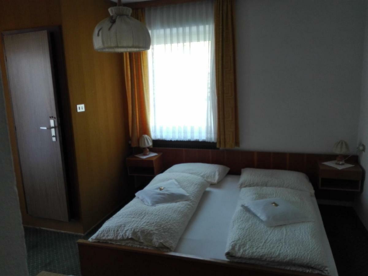 Hotel Haselried Tirolo Bagian luar foto